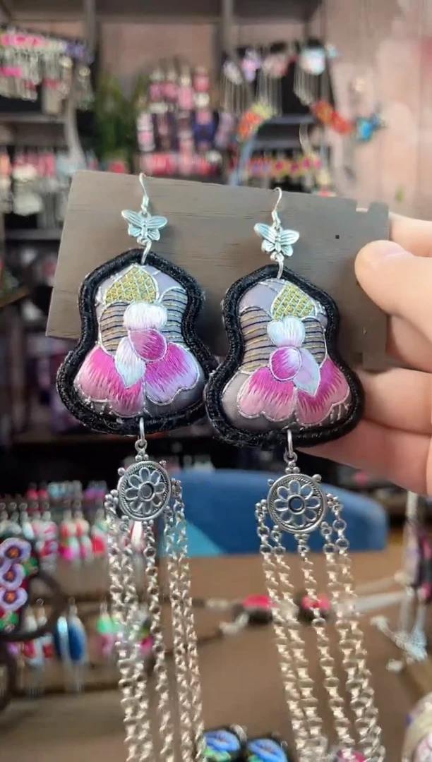 织绣民族风手工非遗老绣饰品466