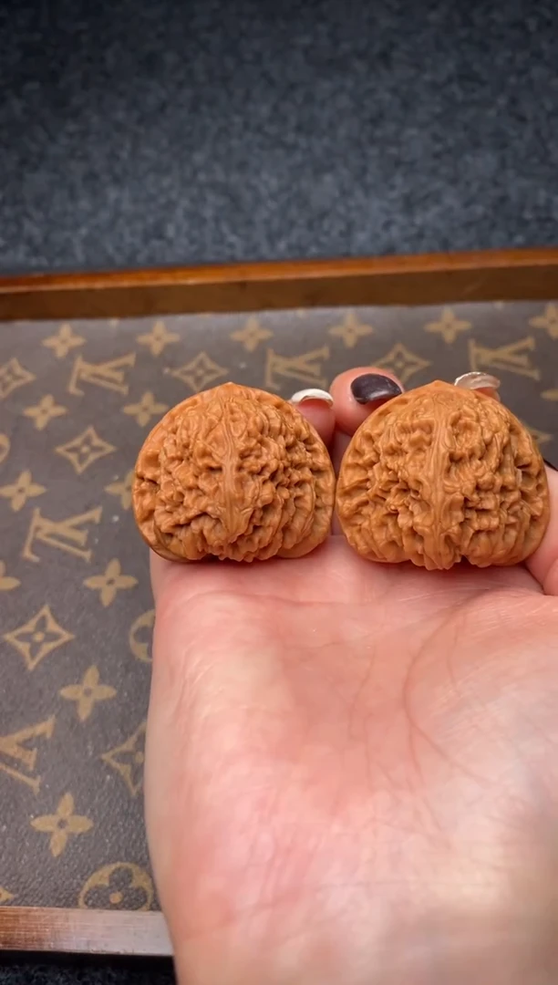 把件文玩核桃b81号41尺三角疆