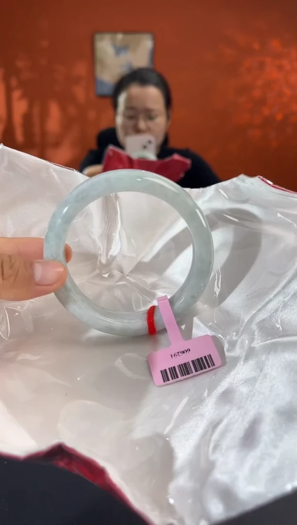 未镶嵌手镯翡翠2
