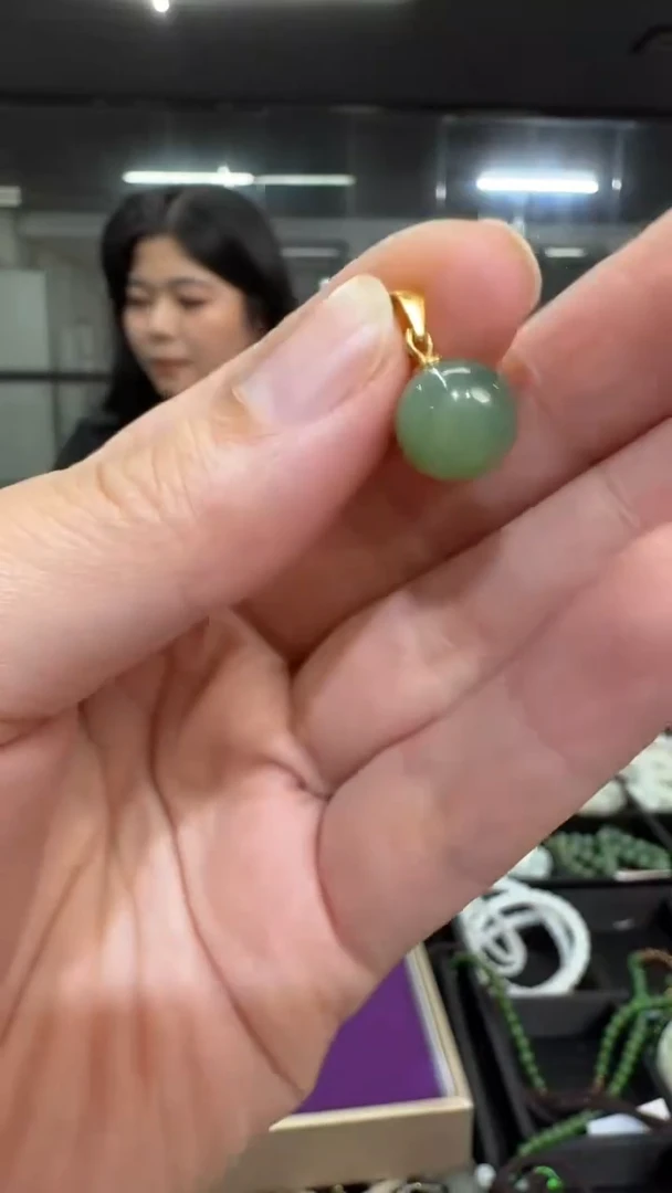 颈饰未镶嵌和田玉假一罚三