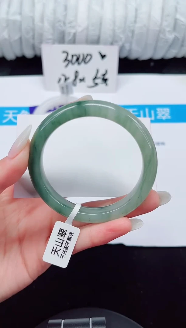 未镶嵌手镯石英质玉184-54/55