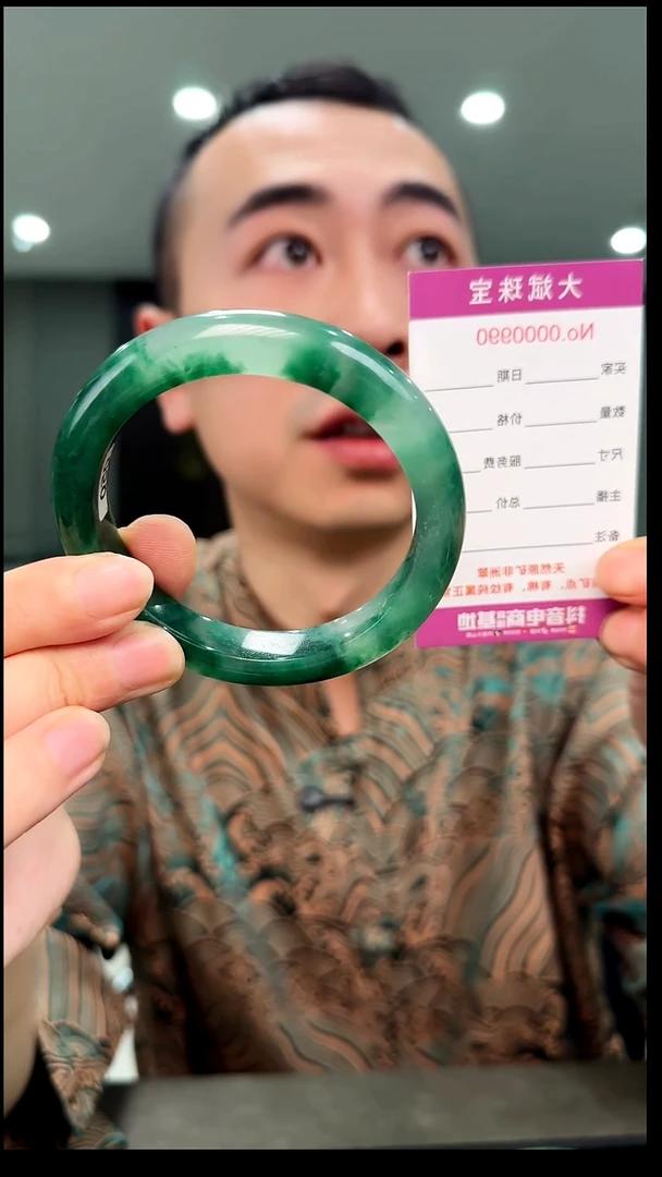 未镶嵌手镯石英质玉61