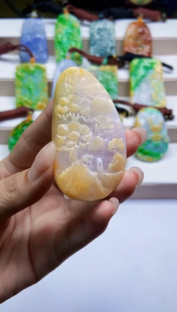 颈饰未镶嵌翡翠翡翠A货