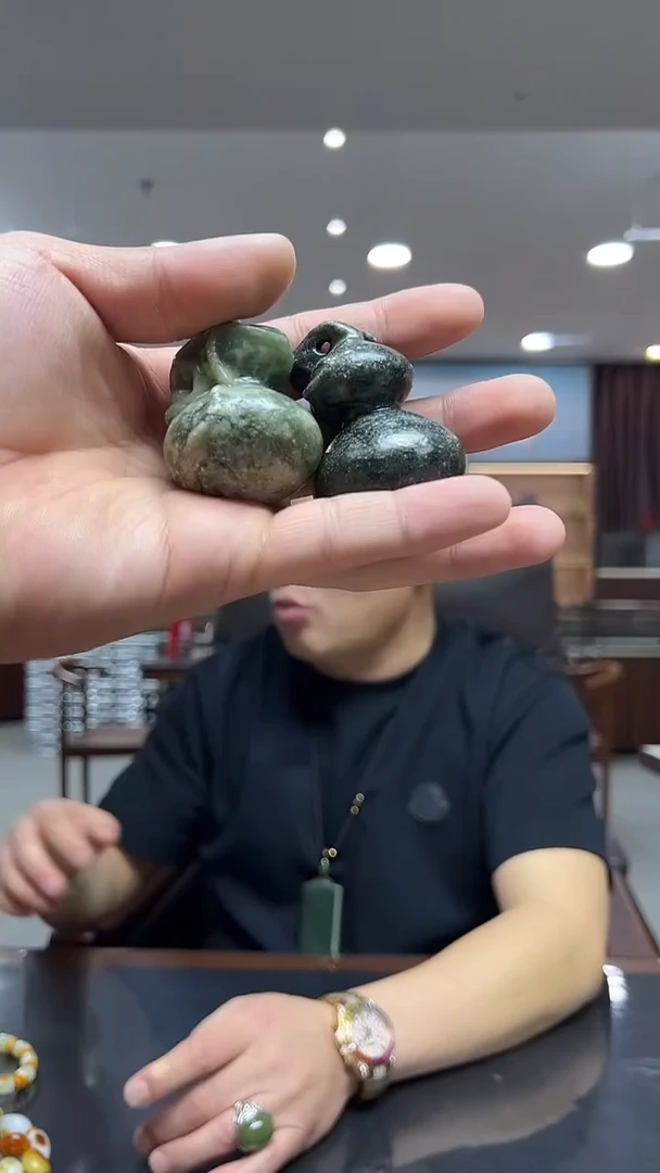 未镶嵌和田玉把件葫芦-多样性发货其中发一