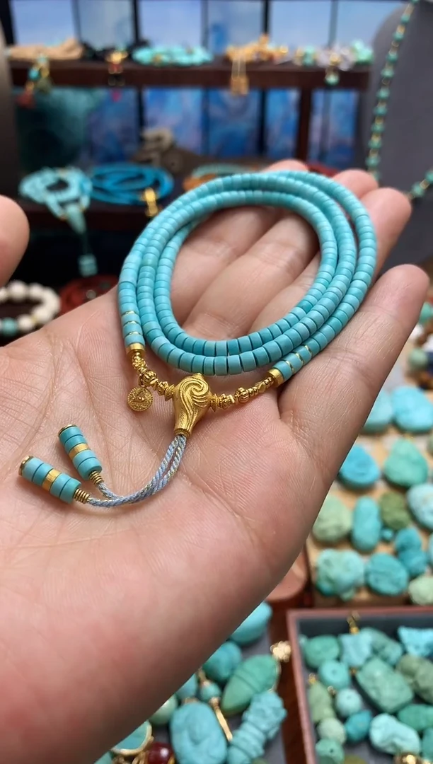 18K金镶嵌绿松石颈饰精品直切项链