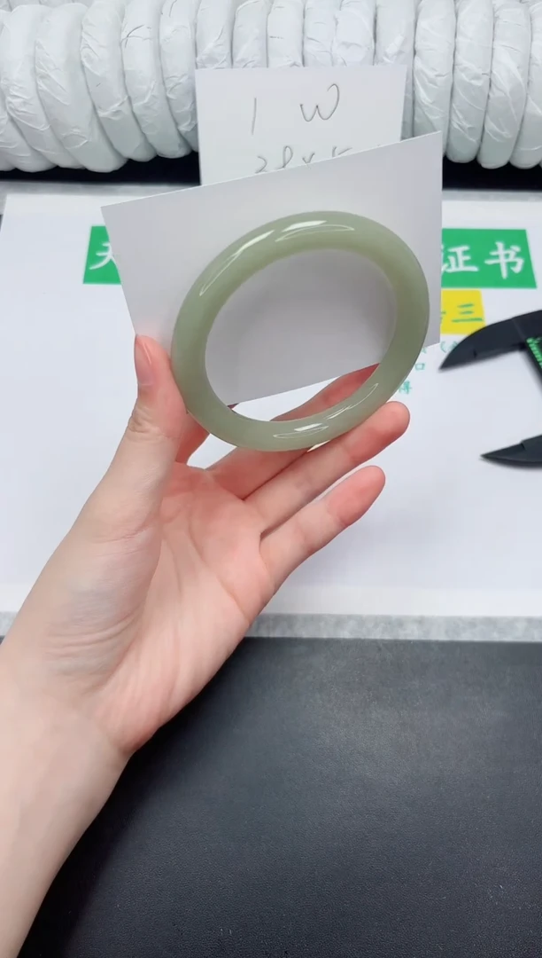 未镶嵌手镯石英质玉85-59.5DY