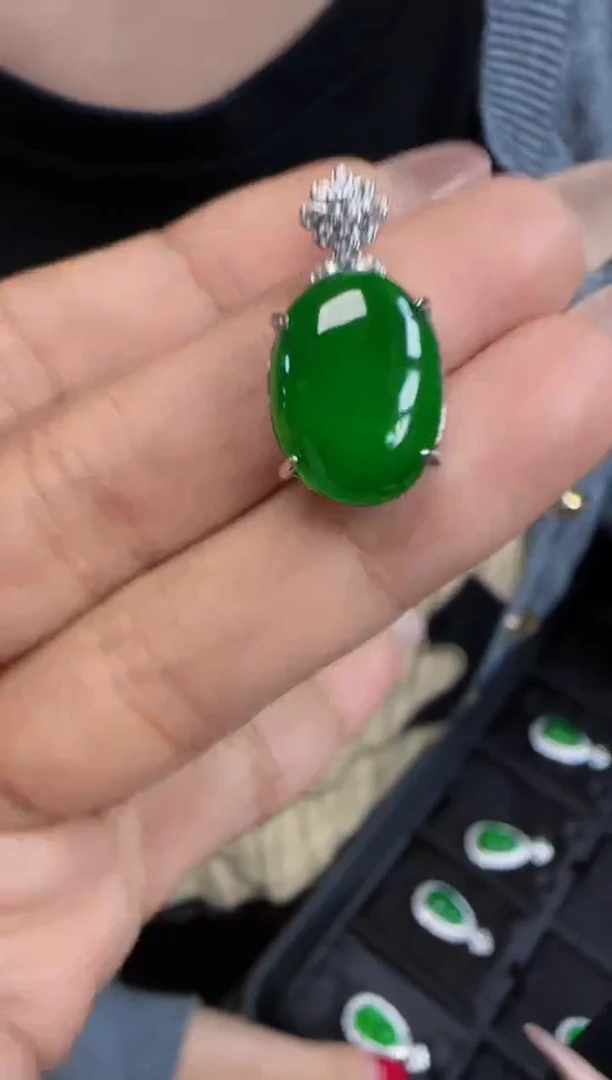 未镶嵌定制翡翠翡翠吊坠230