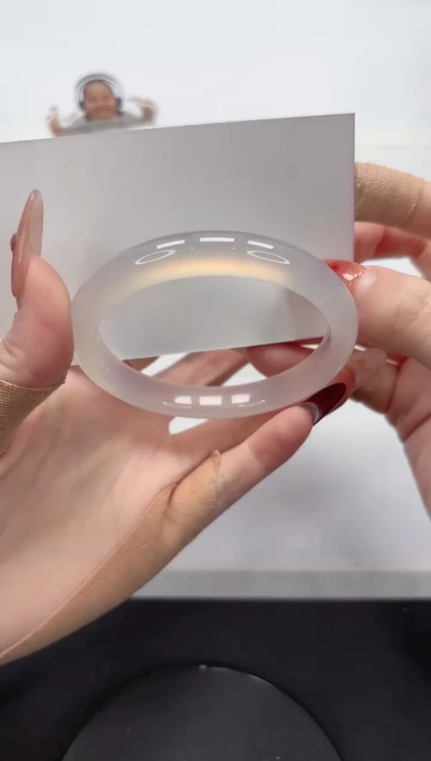 【闪购商品】石英质玉手镯未镶嵌A217-58.8