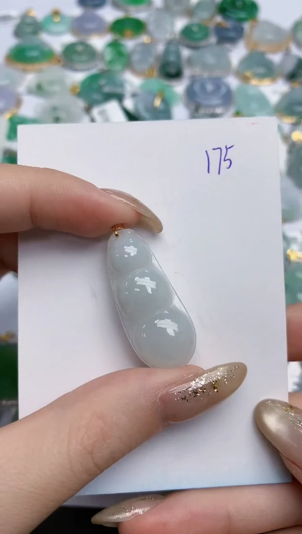 【闪购商品】翡翠颈饰18K金镶嵌天然缅甸翡翠A货