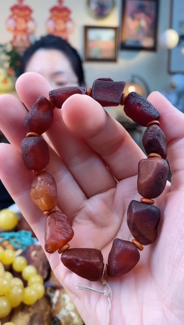 【闪购商品】琥珀手串未镶嵌手串