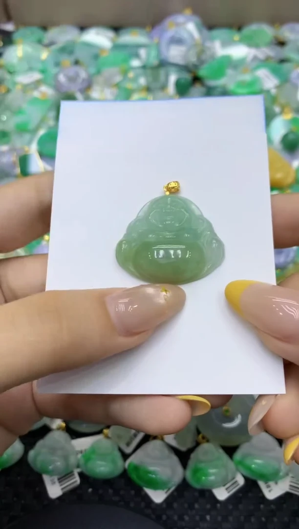 颈饰未镶嵌翡翠天然缅甸翡翠A货