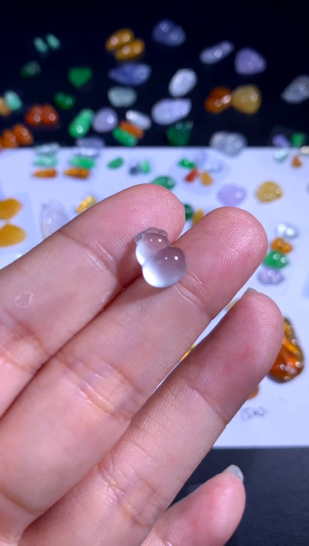 颈饰未镶嵌翡翠葫芦
