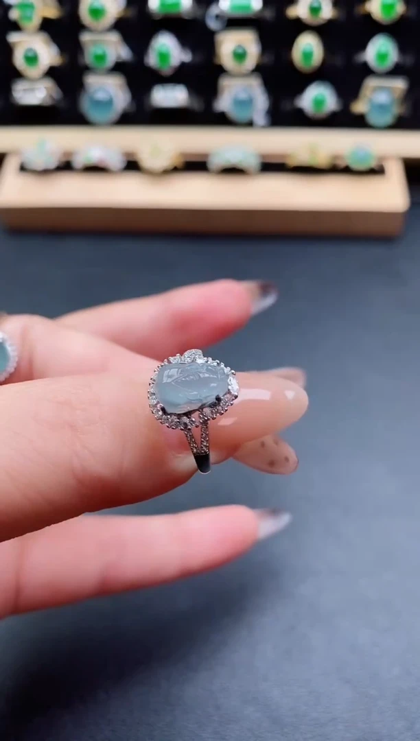 银S925镶嵌戒指翡翠1