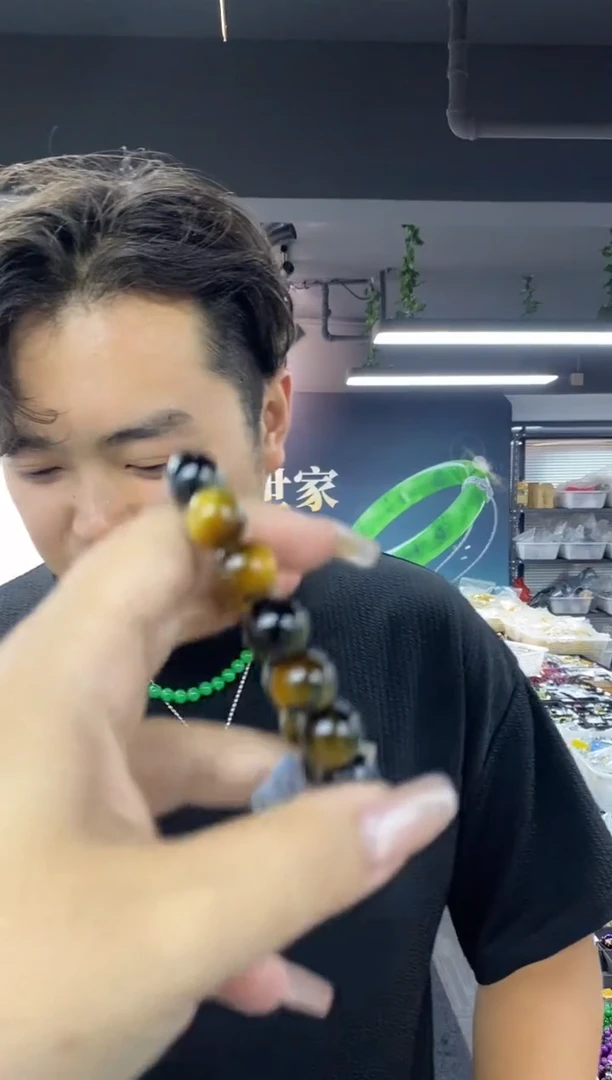 木变石（虎睛石）手串未镶嵌多样性发其一颜色微差