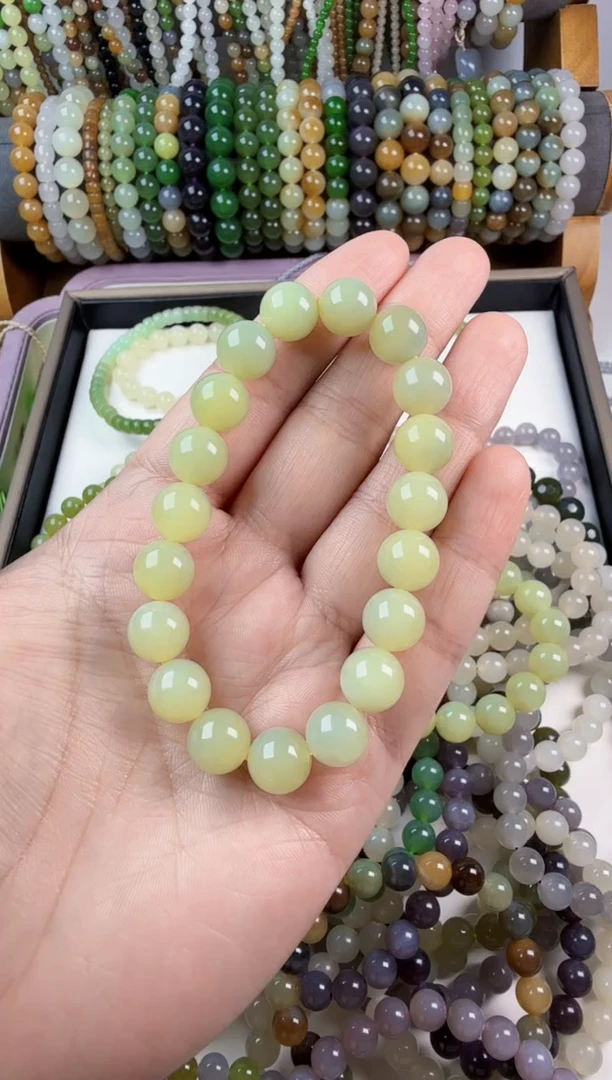 未镶嵌手串和田玉1****?10mm手串