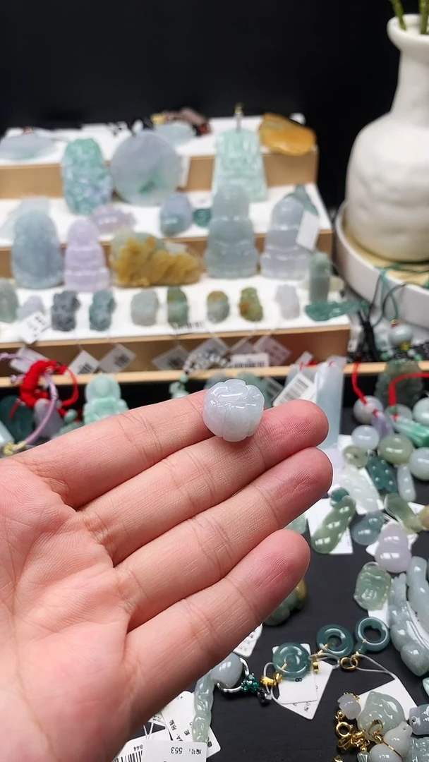 翡翠未镶嵌颈饰43南瓜