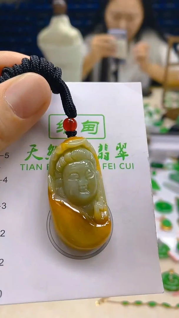颈饰未镶嵌翡翠新号开播 全场乱卖