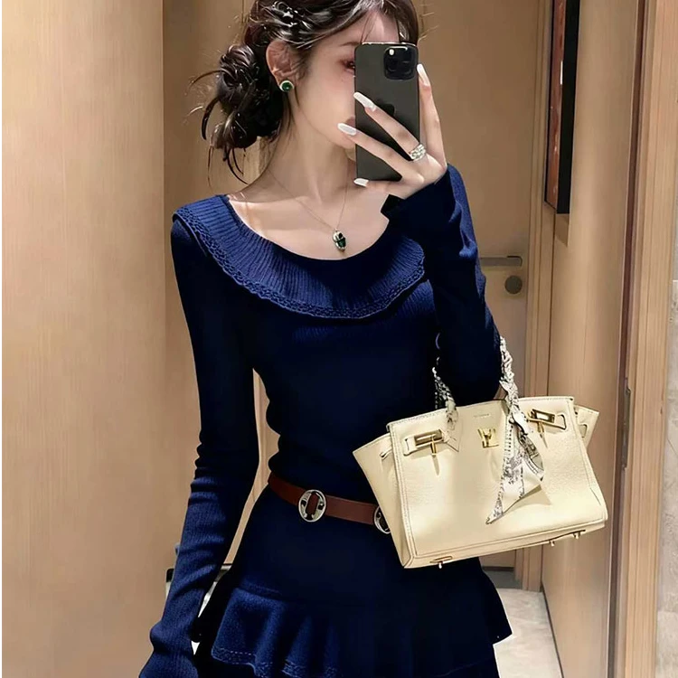 小个子大方得体女神范气质轻奢高级感巨好看藏蓝色针织连衣裙秋季