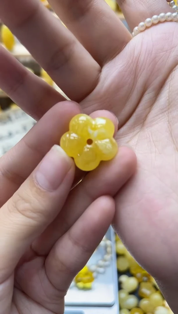 琥珀未镶嵌珠宝奇石064琥珀蜜蜡微瑕