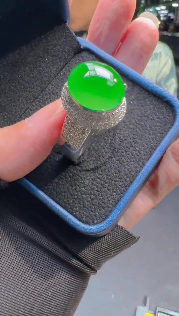 未镶嵌定制翡翠0752298153多样性发货