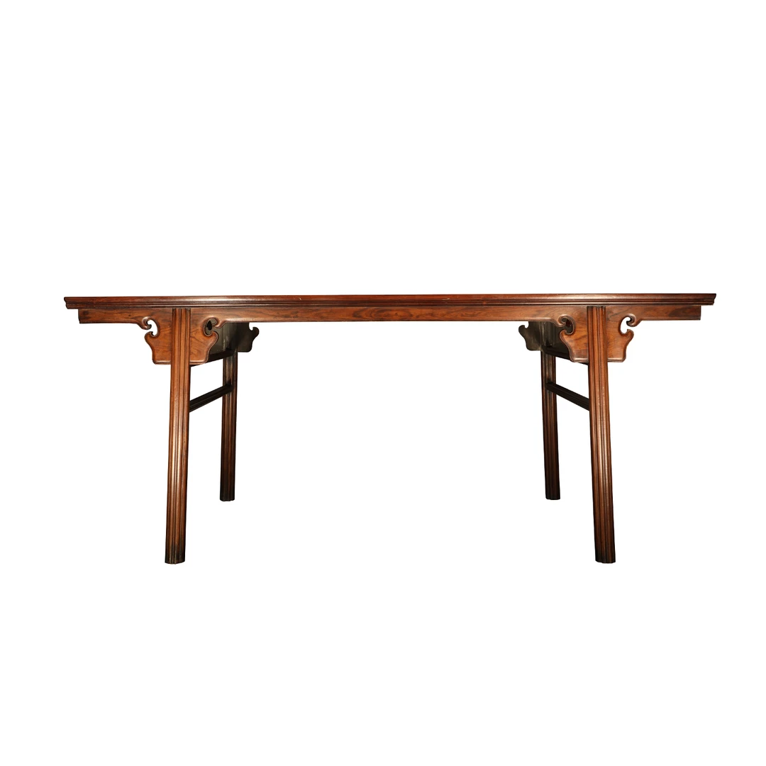 文华开物第243期拍品 15 清 黄花梨夹头榫灵芝纹画案