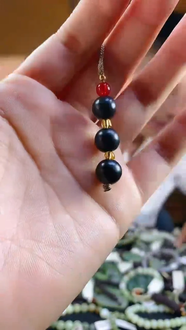 和田玉未镶嵌颈饰多样性发货，拍一发一