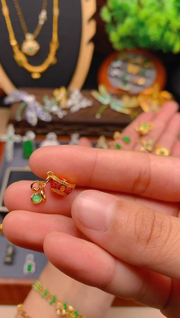 【闪购商品】翡翠吊坠(不含链)银S925镶嵌元宝万能扣