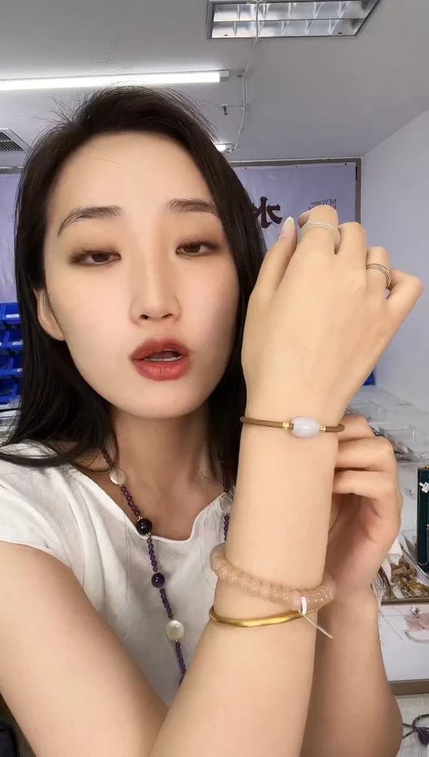 未镶嵌手链翡翠天然珠宝多样性发其一