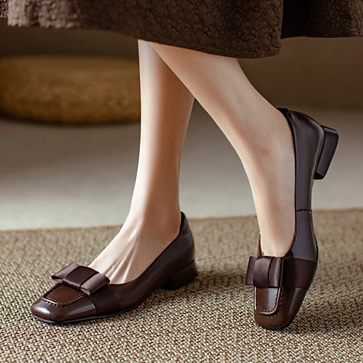 法式拼色小香风粗跟复古单鞋女2025春秋新款时尚方头蝴蝶结小皮鞋