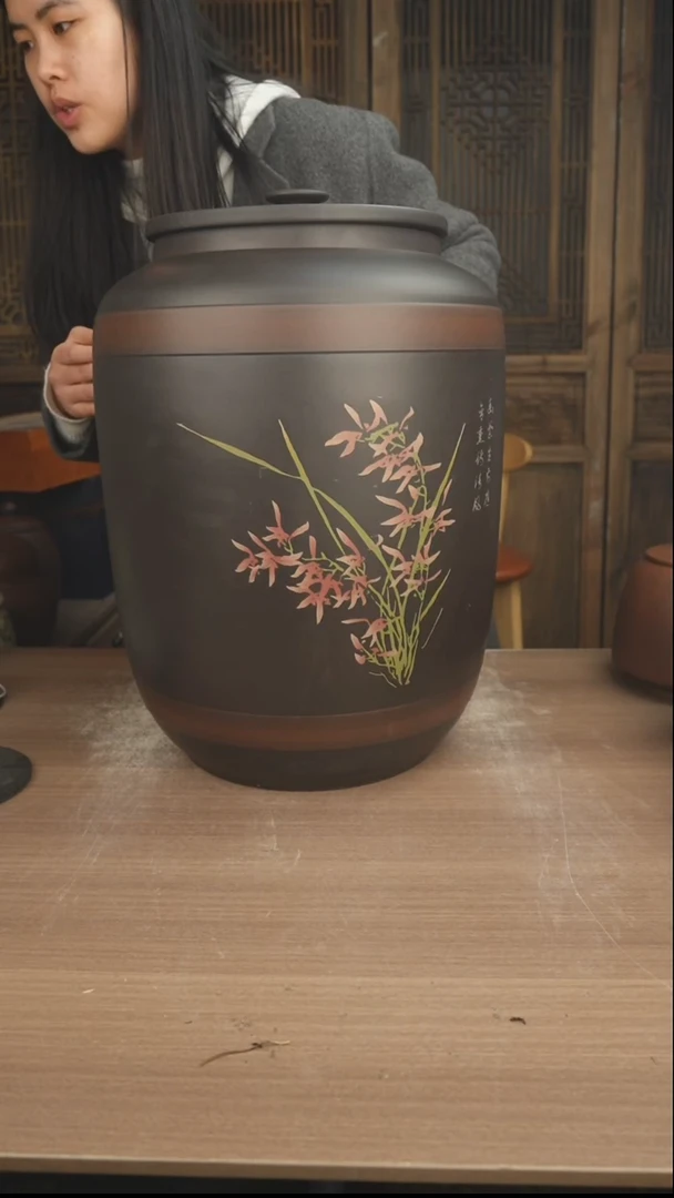 云南建水紫陶茶缸