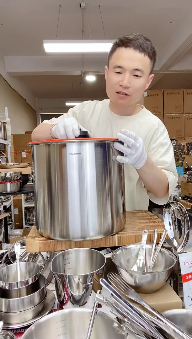 A39 微瑕卓德铭28cm米桶（不能密封）
