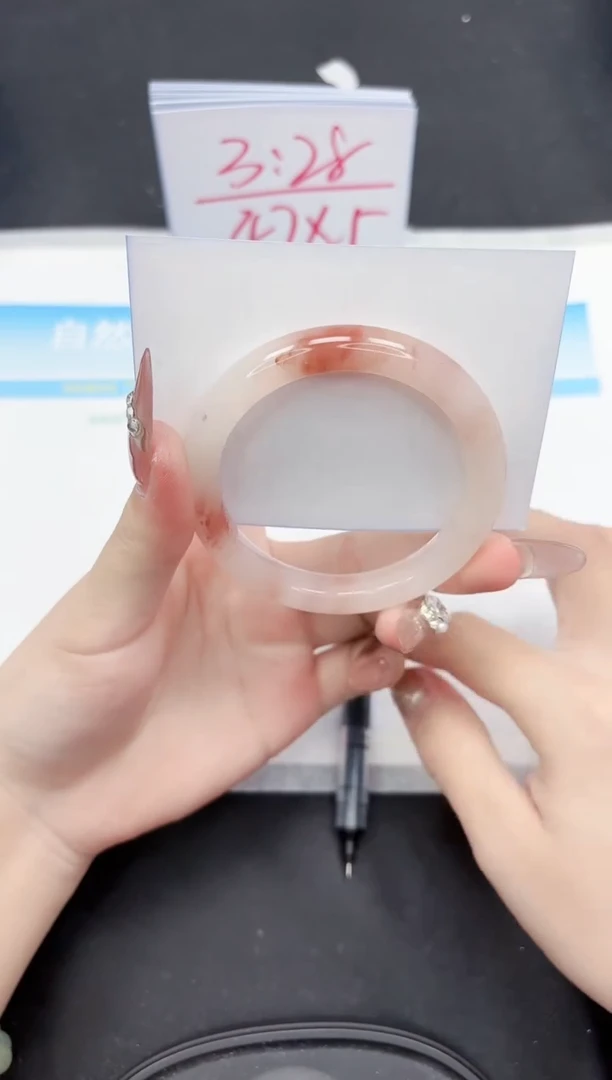 【闪购商品】石英质玉手镯未镶嵌384-54.7