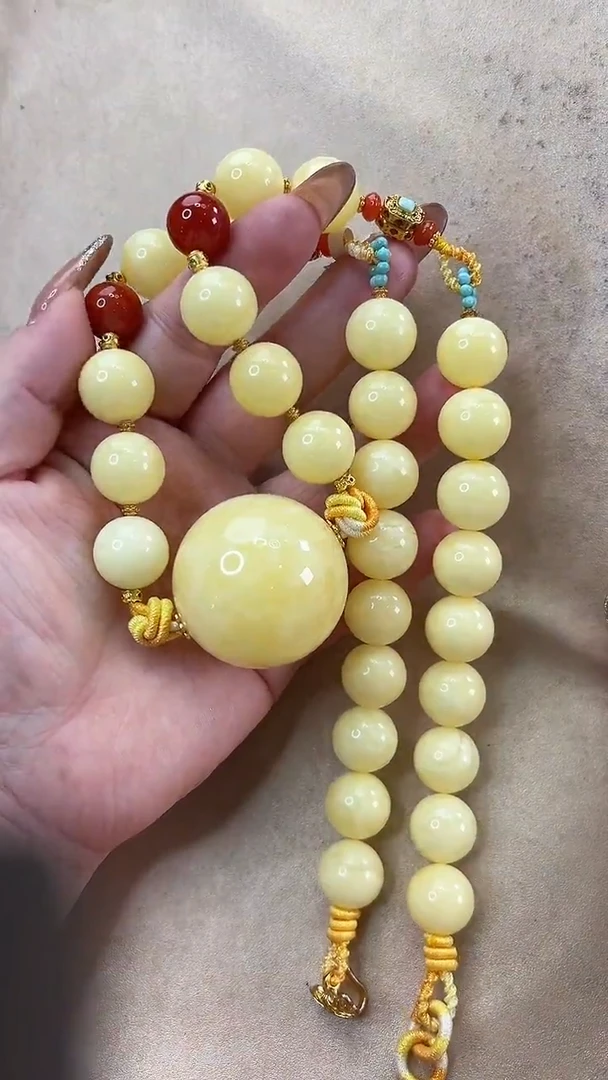 琥珀颈饰未镶嵌项链