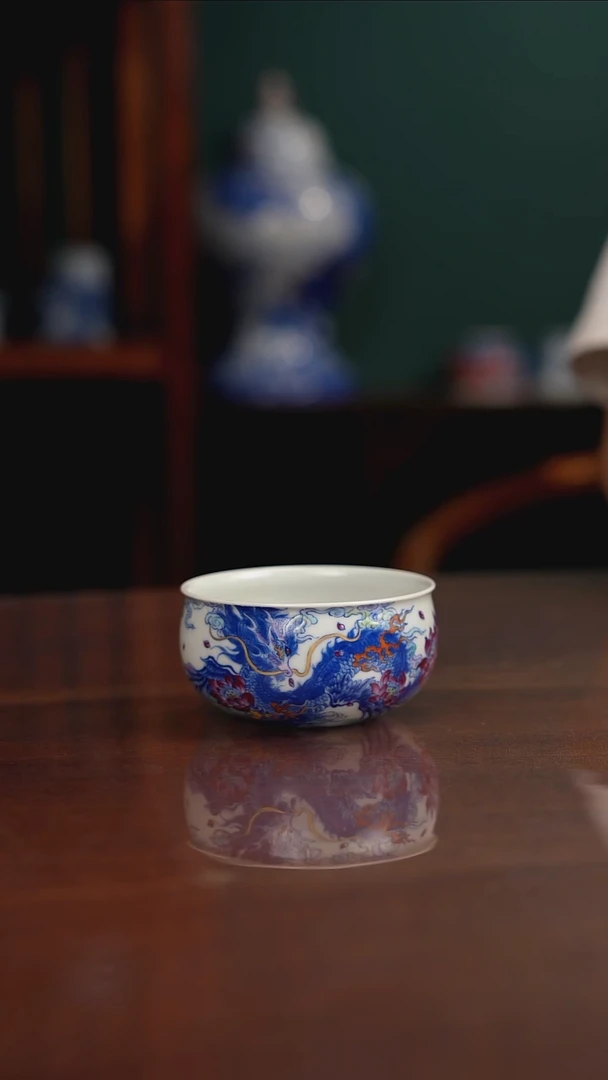 空山明月 新斗彩 嘲风