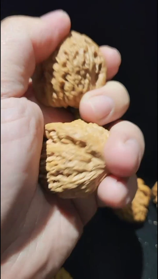 把件核桃【血麒麟】#4022