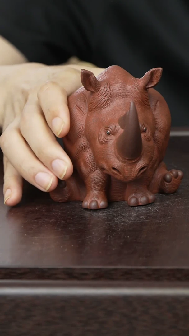 紫砂茶宠紫砂犀牛