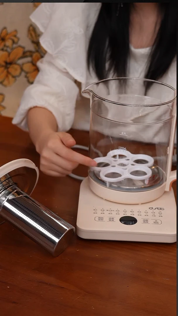 100--分体高硼硅玻璃养生壶 1.6L电热水壶煮茶器双重保护