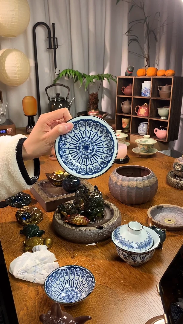 【闪购商品】唐卡青花小盘3445465656