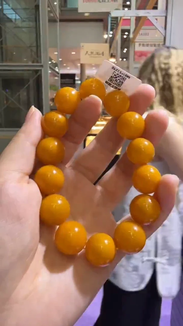 手链琥珀未镶嵌127秒拍号 假一罚三