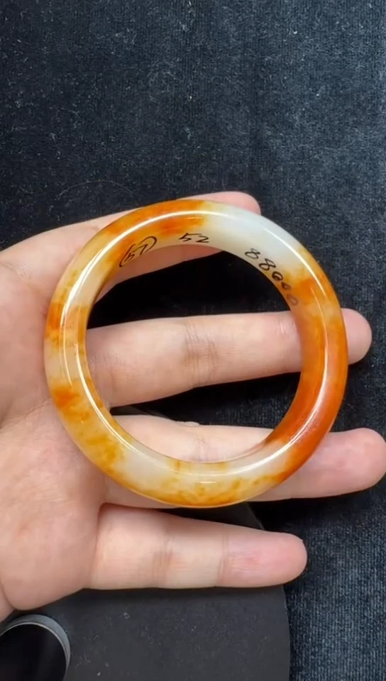 和田玉手镯未镶嵌420圈口52