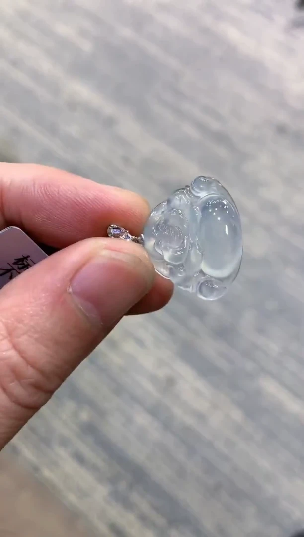 颈饰未镶嵌翡翠天然A货翡翠