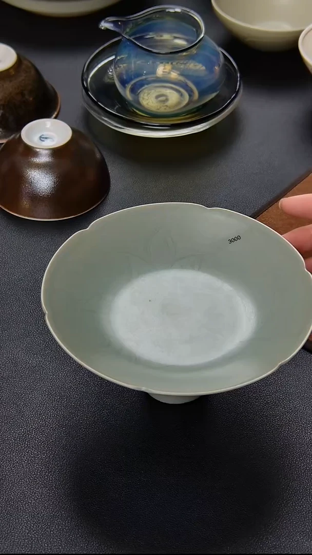 蓝天手作青釉高足盘