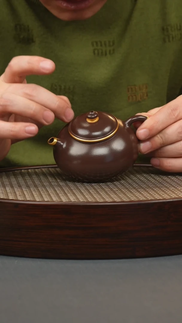 【闪购商品】紫砂茶壶紫龙血 寒江 描金