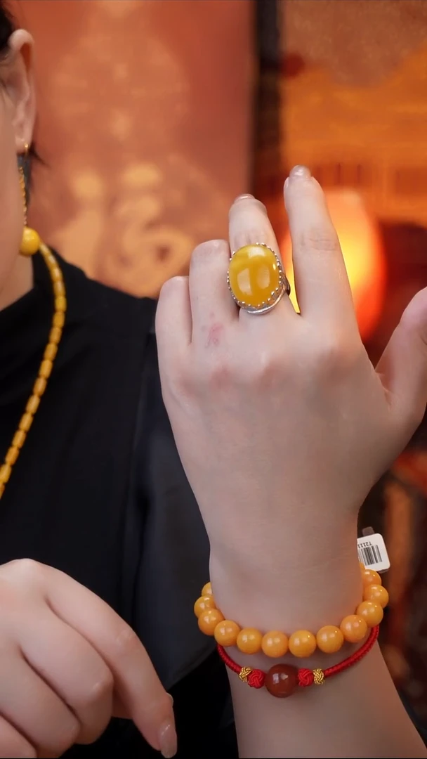 银S925镶嵌琥珀戒指蜜蜡戒指多样性发其一