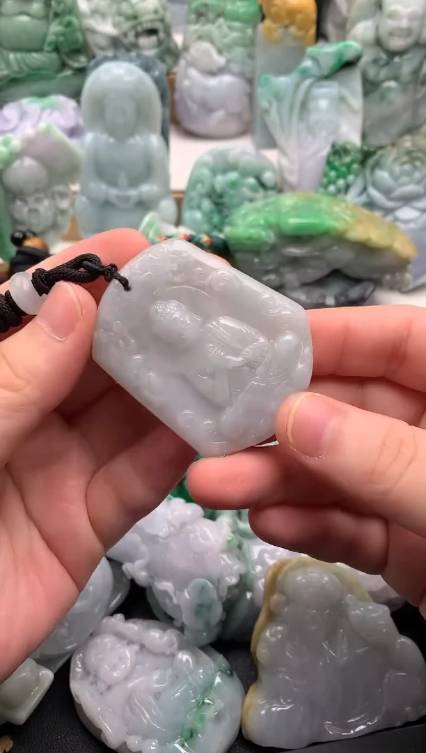 吊坠(不含链)未镶嵌翡翠1