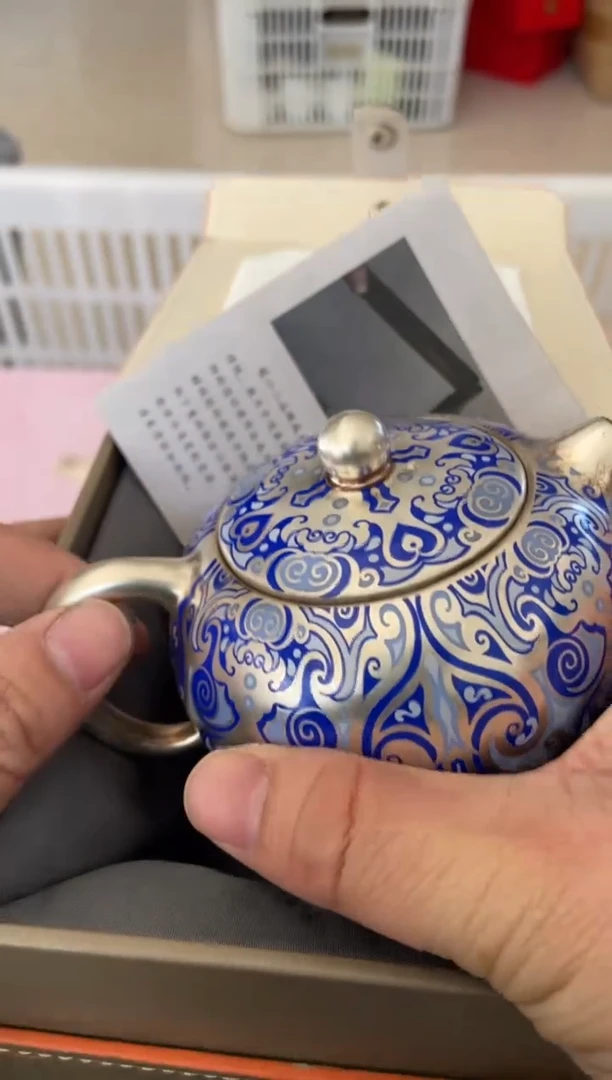 无运费险有瑕疵的摄影的产品有使用过的痕迹有点脏介意勿拍