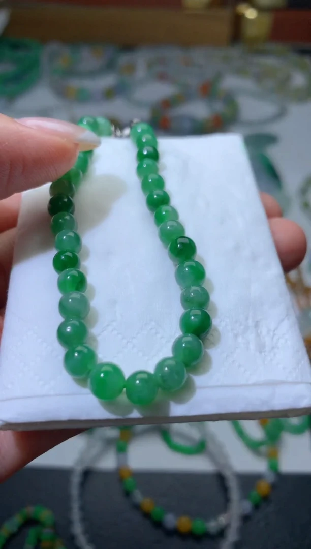 未镶嵌定制翡翠毛货