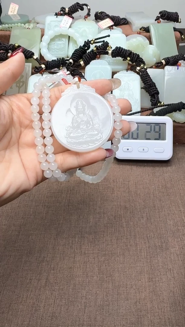 颈饰未镶嵌和田玉1