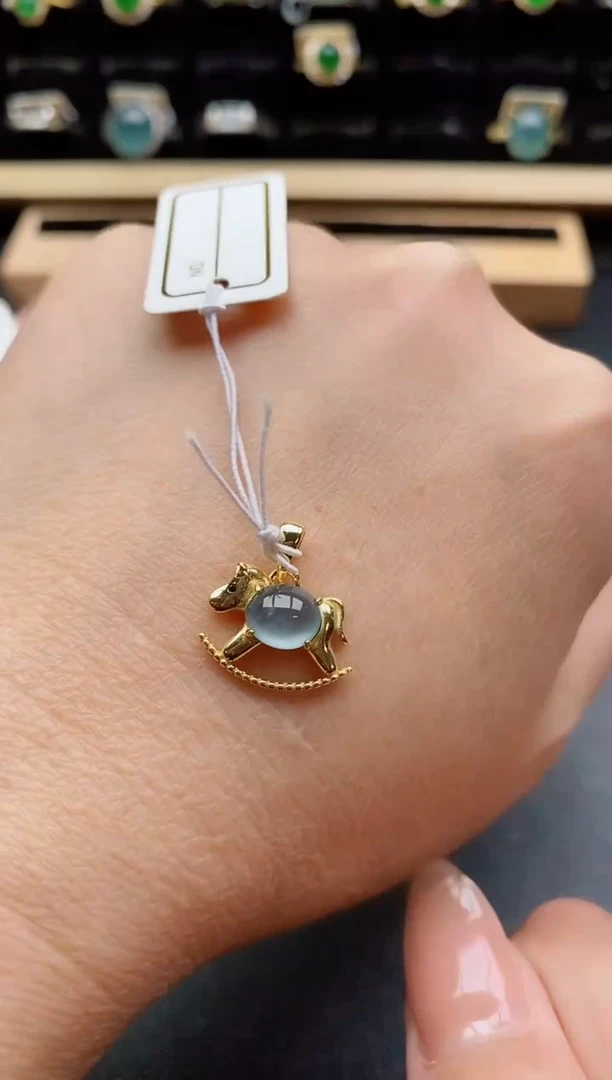 吊坠(赠链)银S925镶嵌翡翠1