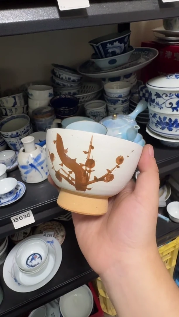 中古瓷器，默认微瑕-一个漂亮的粗陶杯